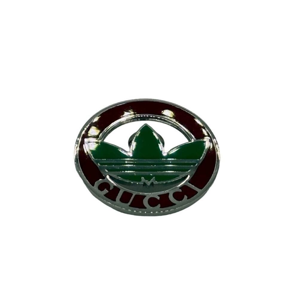 Gucci x Adidas Enamel Brooch Pin*Red and Green! Brand-New*Comes w/Box UNISEX - Picture 2 of 4